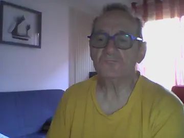 Watch the complete movie called Gay sex chat with salicorne034