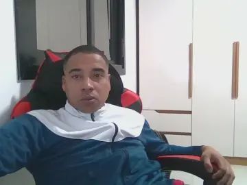 Play this hardcore video of Gay sex chat with juniorjrlek