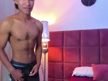 Enjoy watching the full clip called Gay sex chat with matias_blake