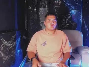 Stream this full scene of Gay sex chat with nathangrand_