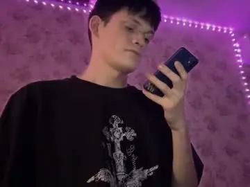 Stream uncut scene titled Gay sex chat with horny44un
