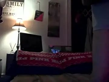 Enjoy watching this uncensored movie of Gay sex chat with tywinn68