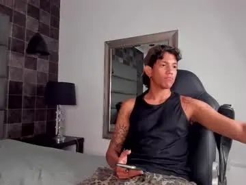 Play the complete scene titled Gay sex chat with axel_rivers_