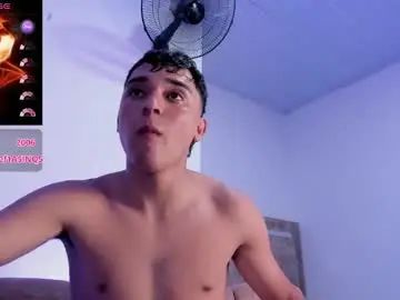 Stream the uncensored movie of Gay sex chat with austin_cardieff_