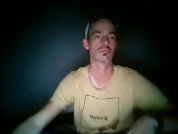 Stream complete scene of Gay sex chat with maubecaron1