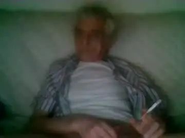 Play HD video of Gay sex chat with ennio811