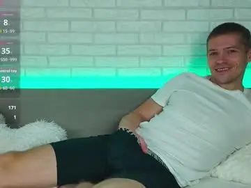 Watch the uncut scene named Gay sex chat with garettvosss