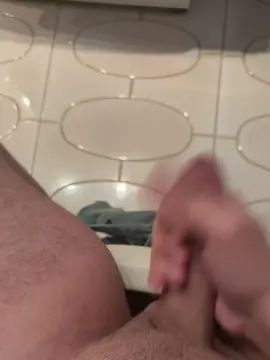 Stream the complete scene called Gay sex chat with cazzo18cm3