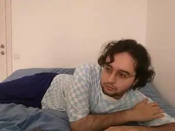 View this complete scene named Gay sex chat with eren_jaeger2000
