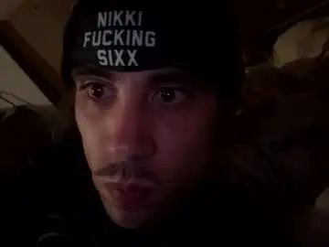 View this HD movie called Gay sex chat with nicklazik1992