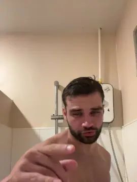 View HD clip of Gay sex chat with mitchyouridol