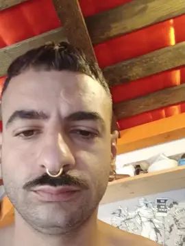 View complete scene named Gay sex chat with gigitorn3