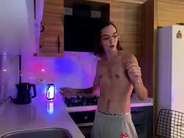 View complete clip called Gay sex chat with bigbabychef