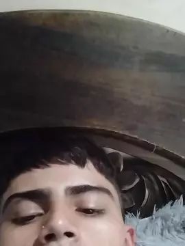 Enjoy watching uncut scene of Gay sex chat with leen18
