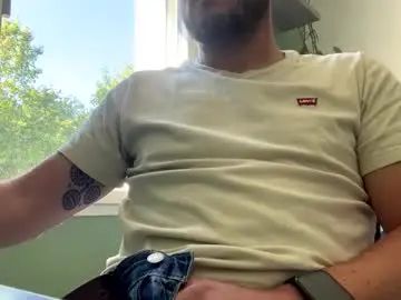 Watch the complete clip of Gay sex chat with thco