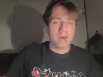 View this uncut video called Gay sex chat with mikemcblack