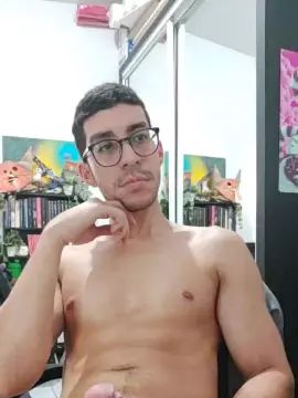 Play HD scene of Gay sex chat with Boopikz