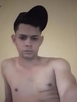 Enjoy watching the HD video titled Gay sex chat with Hotgabriel8