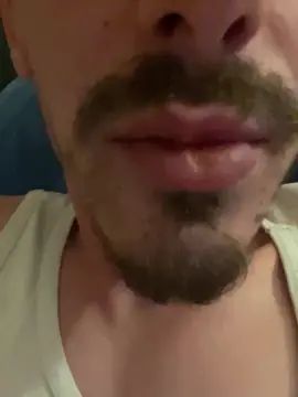 Play this uncut movie called Gay sex chat with Theo95_