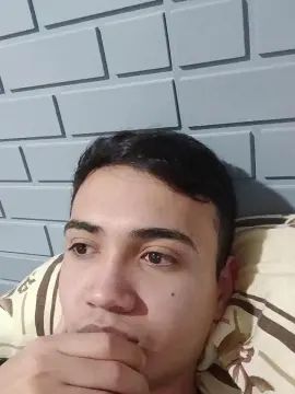 Stream this full scene called Gay sex chat with Nfsexy