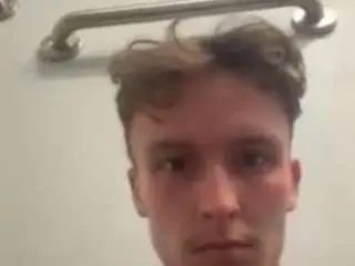Stream the complete video titled Gay sex chat with cl2729