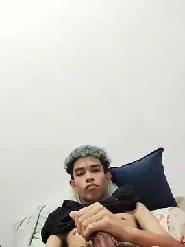 View this uncut scene titled Gay sex chat with Levs19