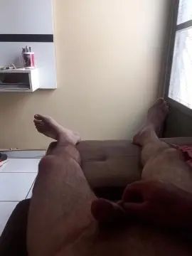 Stream this complete scene of Gay sex chat with henriquesarri2