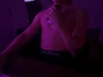 Stream the uncensored video named Gay sex chat with t3nn0