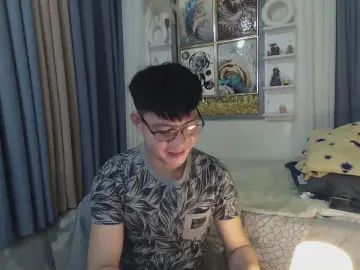 Stream this complete movie titled Gay sex chat with XboyshyX