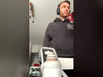 Stream this HD clip of Gay sex chat with honchy