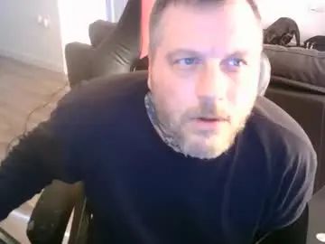 Enjoy watching this uncut movie called Gay sex chat with giv_u_what_u_want