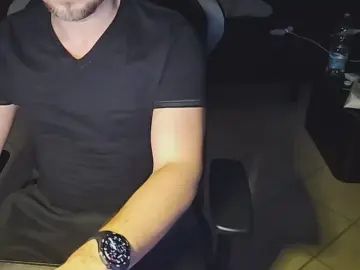 Play uncut scene named Gay sex chat with Real_Bafiox