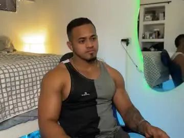 Stream the complete video of Gay sex chat with _max_steel