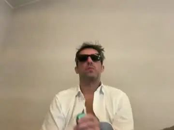 Play this uncut scene of Gay sex chat with kesi8588