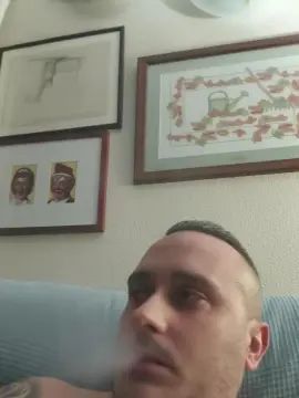 Enjoy watching uncensored movie called Gay sex chat with papascandy