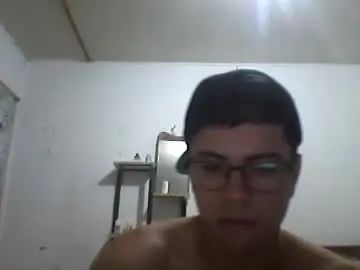 View this uncut video named Gay sex chat with chentexx