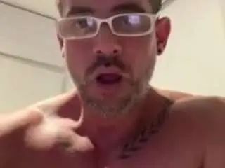 Enjoy watching this uncensored movie of Gay sex chat with martintrainerok