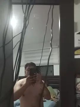 Play the HD clip of Gay sex chat with Diegohot1995