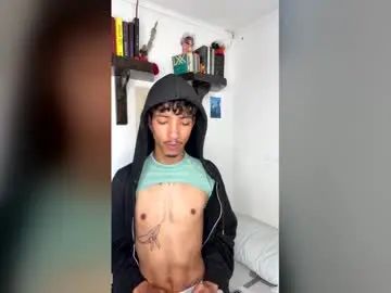 Play uncut movie titled Gay sex chat with gaelm0r3n0