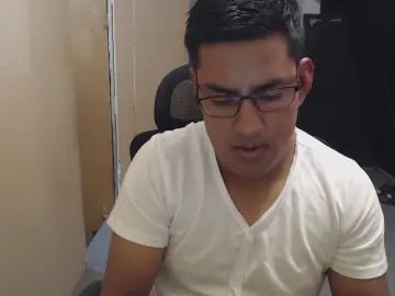 Play the complete clip named Gay sex chat with Martilloblackk