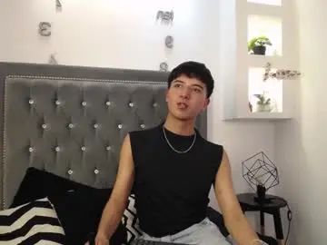Play hardcore scene called Gay sex chat with keen_nico