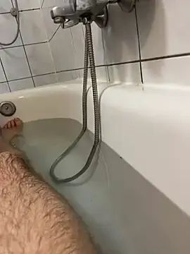 View the HD scene of Gay sex chat with 27SKLuder