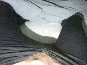 Watch the uncensored movie called Gay sex chat with maecmd