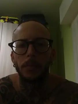 Enjoy watching the full scene called Gay sex chat with Cubanitop