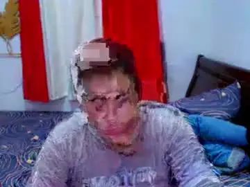 View uncensored video called Gay sex chat with averagemark1128