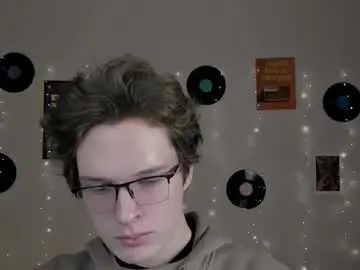 View this hardcore video of Gay sex chat with noir_kai