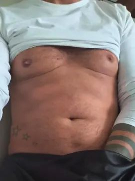 Stream this full scene of Gay sex chat with Gr_SexyMan
