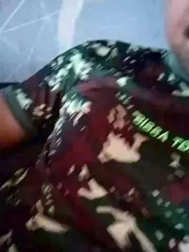 Stream the full clip of Gay sex chat with Militar04