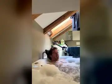 Watch this HD movie called Gay sex chat with chbbwlover