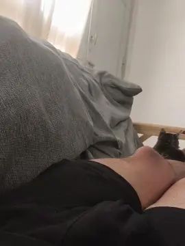 Play this uncut movie named Gay sex chat with Spike025